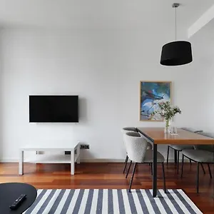 https://ola-living-plaza-catalunya.topbarcelonahotels.com