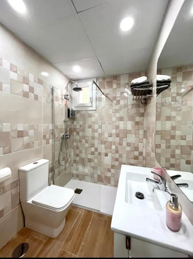 Maximilian Dreams Apartment Madrid 0*,